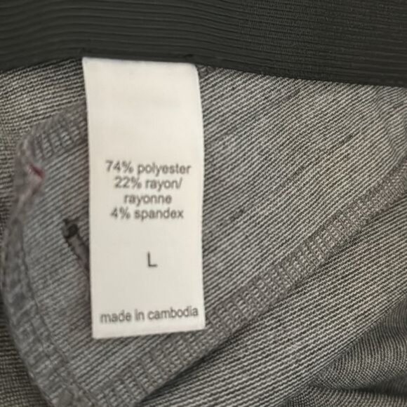 Maurices Red & Black Plaid Mini Skirt With Zipper Accents Size L Polyester Blend - Picture 2 of 7